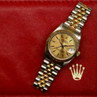 Rolex Datejust 31 ref. 68273 from 1990 in two-tone stainless steel and yellow gold with a factory silver diamond dial, 31mm case, Jubilee bracelet, sapphire crystal, and automatic movement. Unpolished example in extremely good condition with original Spain certificate, box, booklets, and tag. Detailed product photos showing the dial, diamond markers, bezel, case, bracelet, and clasp, available from Klocksalongen with a 12-month functional warranty.