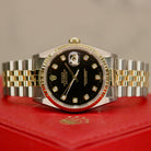 Rolex Datejust 36 ref. 16233 from 2000 in gold and steel with a factory black diamond dial, 36mm case, Jubilee bracelet, sapphire crystal, and automatic movement; detailed product photos showing the case, dial, bracelet, and overall very good condition, offered by Klocksalongen with polishing and 12-month functional warranty.
